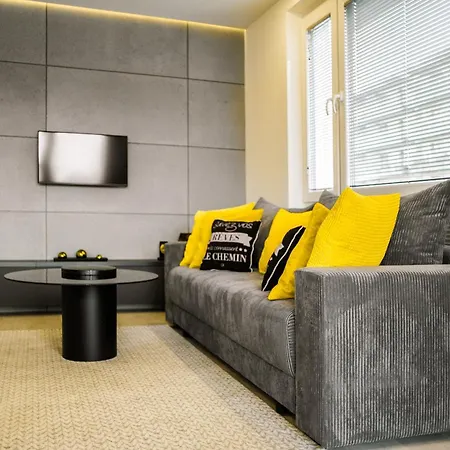 Homely Place Koziolki - Stary Rynek - Parking Apartament