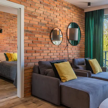 Homely Place Koziolki - Stary Rynek - Parking Apartment *