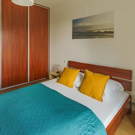 Homely Place Koziolki - Stary Rynek - Parking Apartment *